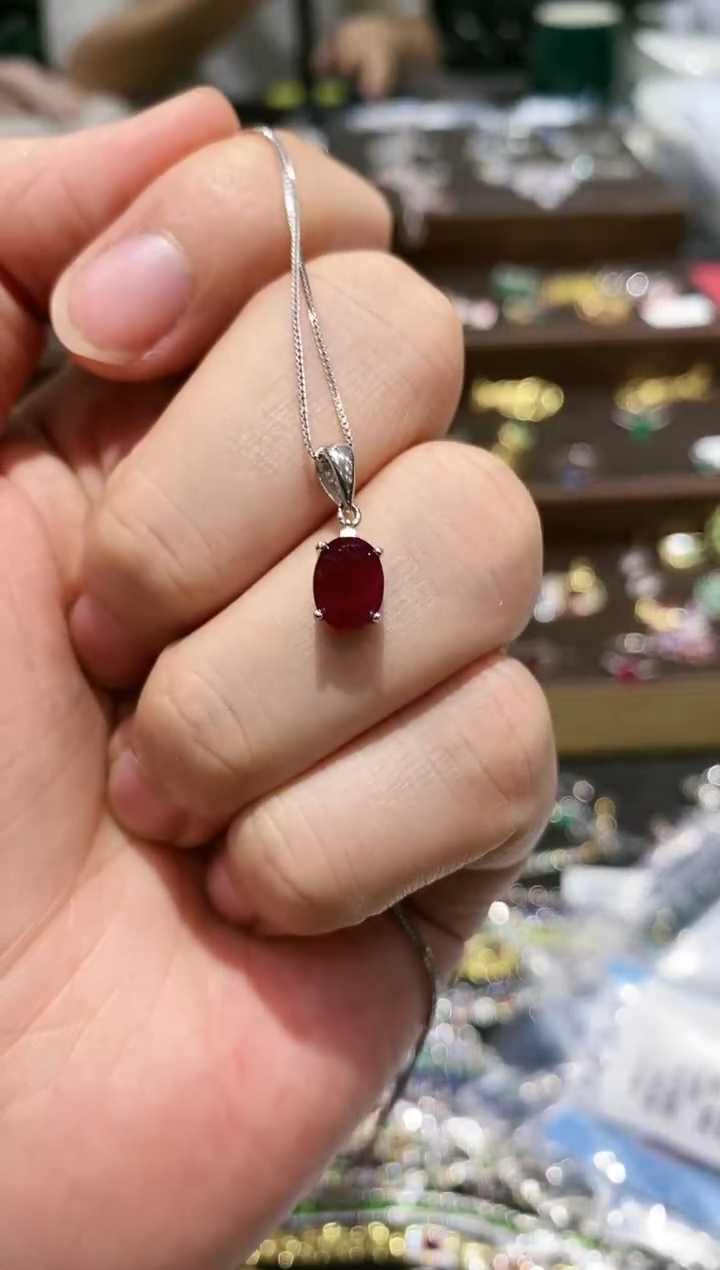 【闪购商品】红宝石颈饰银S925镶嵌吊坠