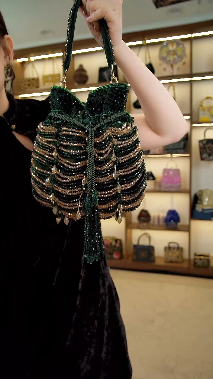 织物百格汇手工包