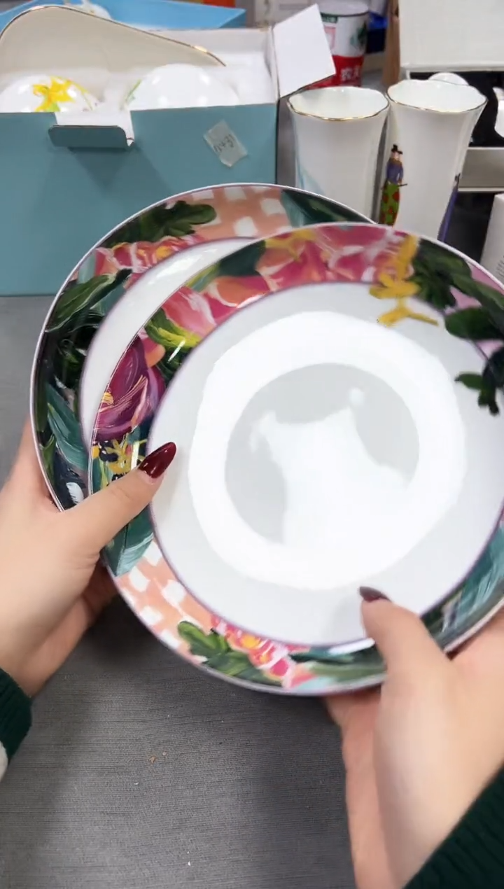 【闪购商品】瓷片新号开播全部福利