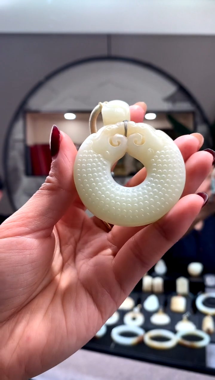 【闪购商品】和田玉颈饰未镶嵌挂件