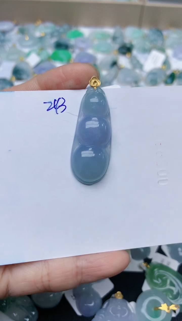 【闪购商品】翡翠颈饰18K金镶嵌天然翡翠A货    243