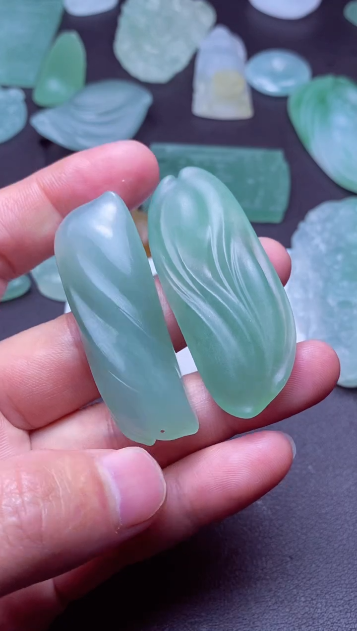 未镶嵌定制翡翠风****心a货翡翠
