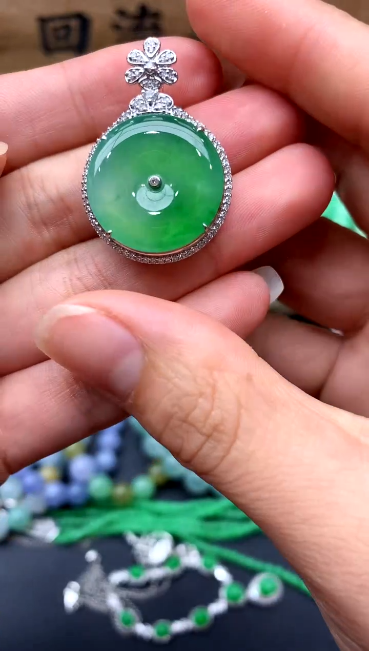 【闪购商品】翡翠颈饰18K金镶嵌382-中国好珍宝