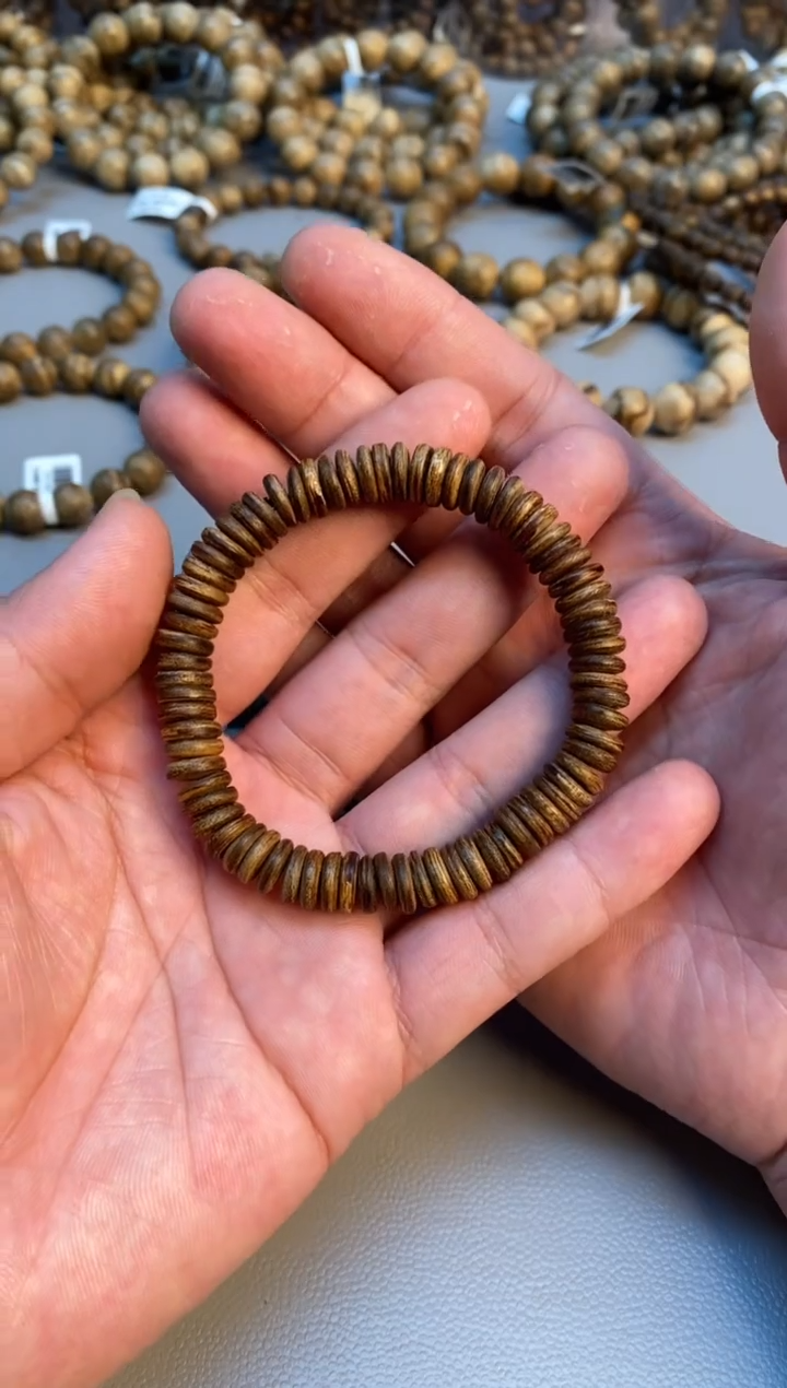沉香手串达拉干随型片片珠单圈红土沉多样性发其一