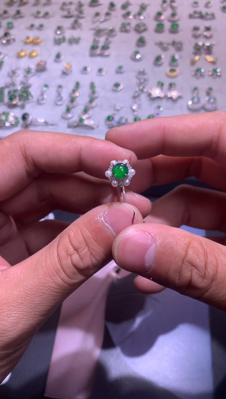 【闪购商品】翡翠吊坠(不含链)银S925镶嵌1