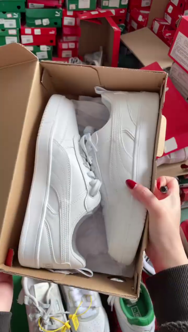 彪马时尚休闲运动鞋40M  ZZ13