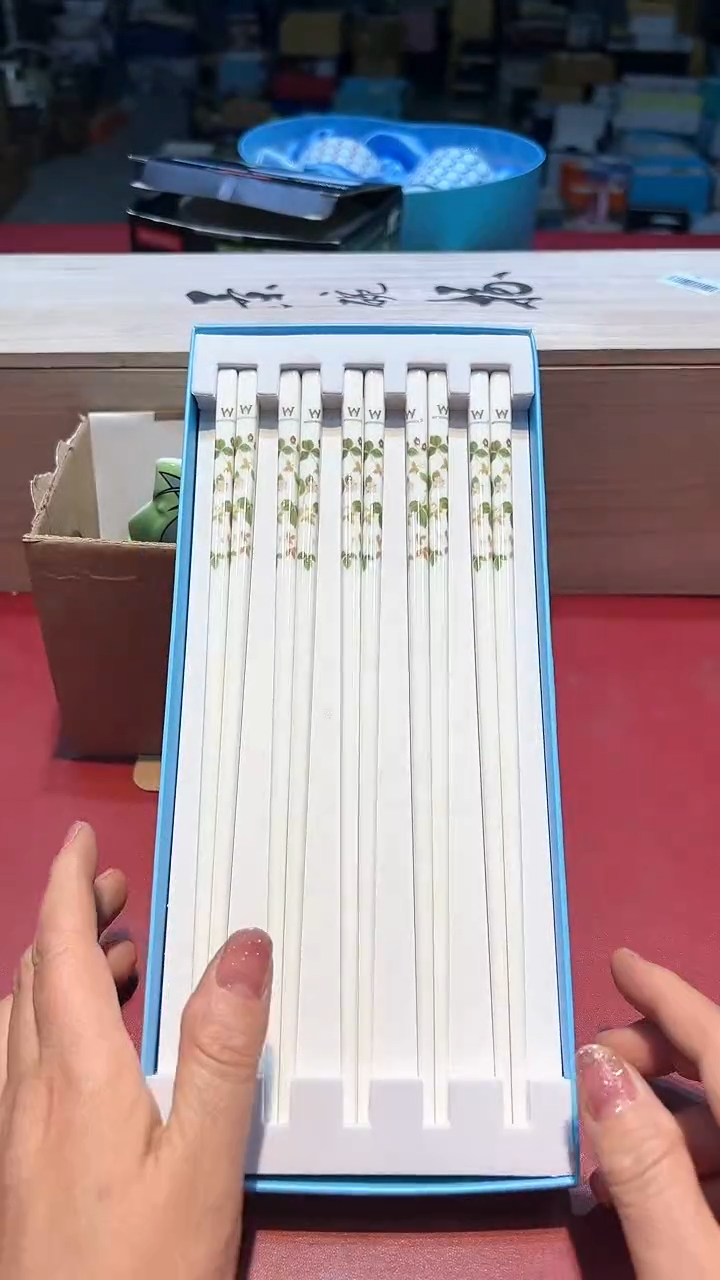 【闪购商品】瓷片锅碗瓢盆一件不剩