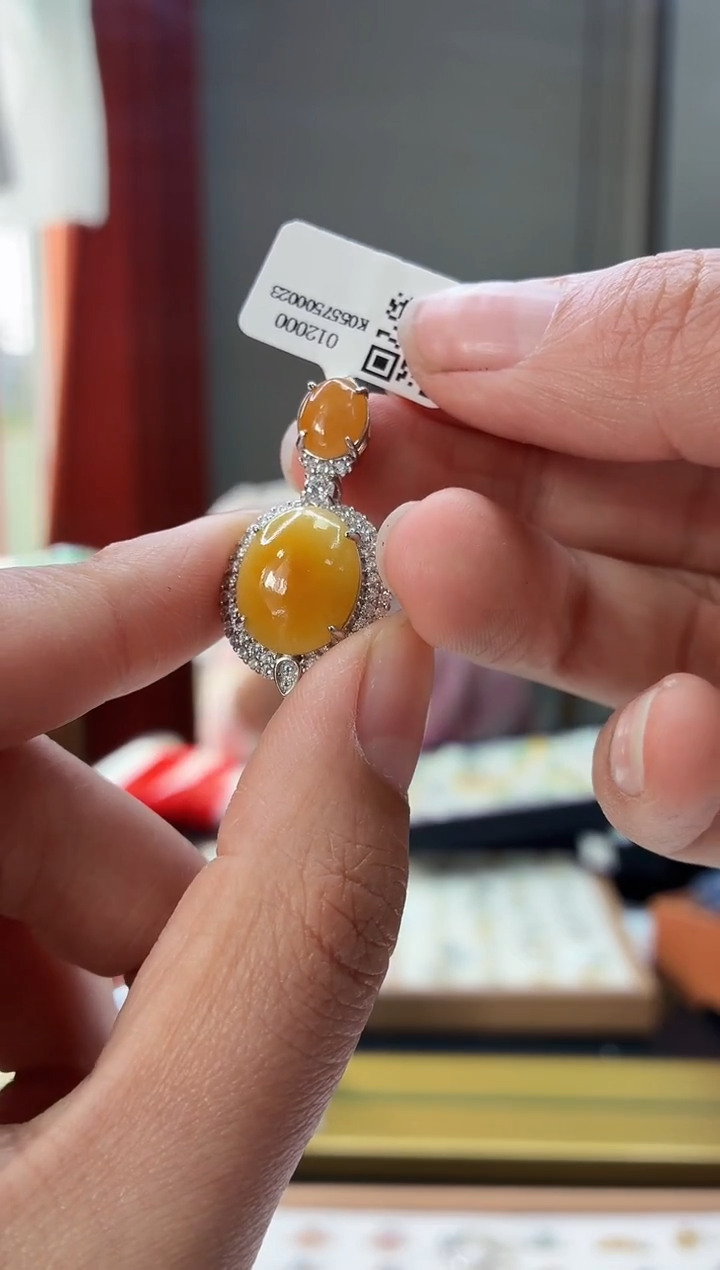 颈饰银S925镶嵌翡翠11111111