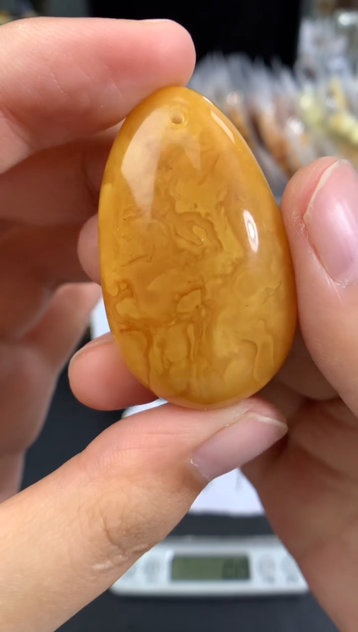 蜜蜡未镶嵌珠宝奇石1