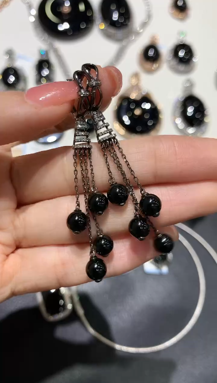 【闪购商品】翡翠颈饰18K金镶嵌团购10