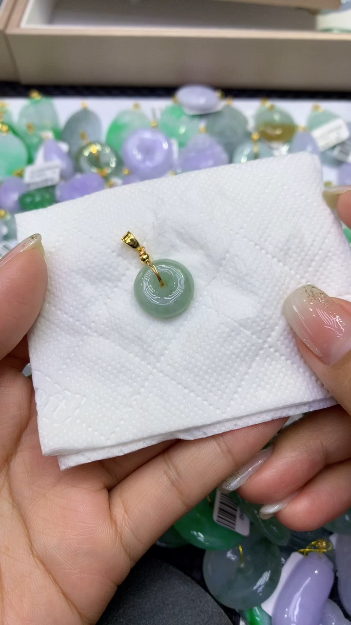 颈饰未镶嵌翡翠天然缅甸A货翡翠