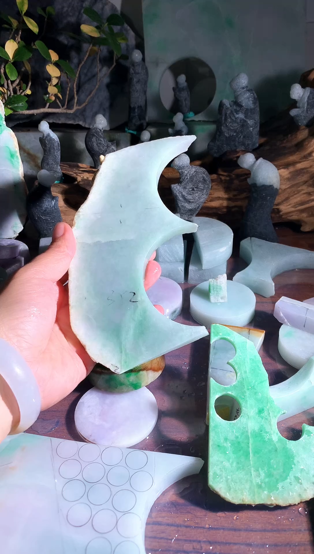 【闪购商品】翡翠未镶嵌吊坠(不含链)F43