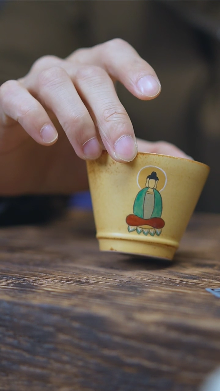 【闪购商品】景德镇手绘无相佛高杯