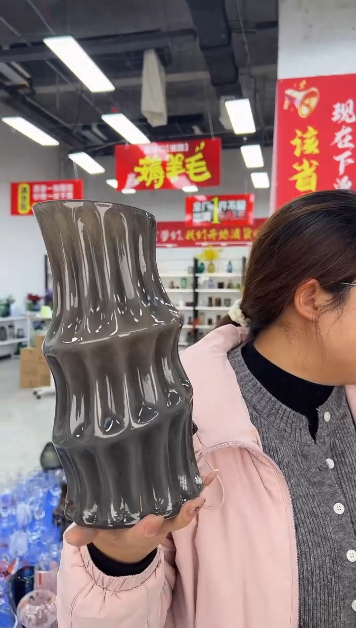 水养鲜花干花插花客厅装饰品中