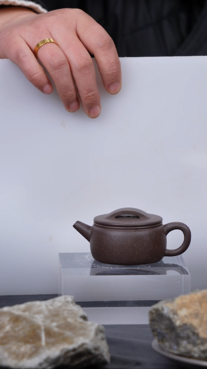 【闪购商品】紫砂茶壶天青汉瓦70毫升半手工