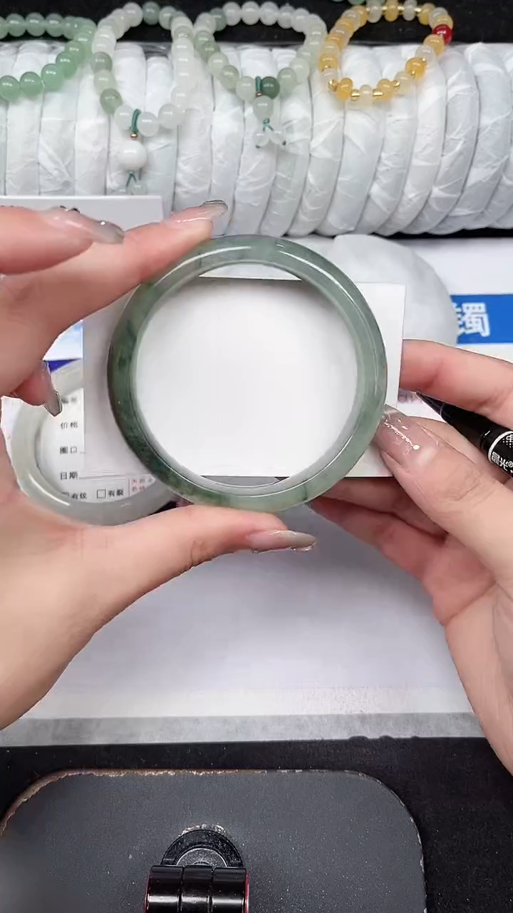 未镶嵌手镯石英质玉286-59/60