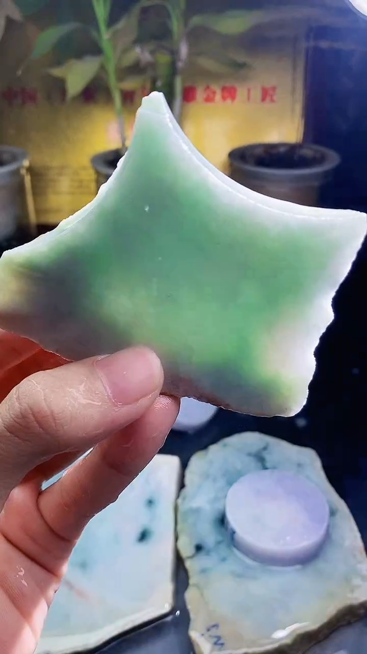 未镶嵌挂件翡翠小雨107