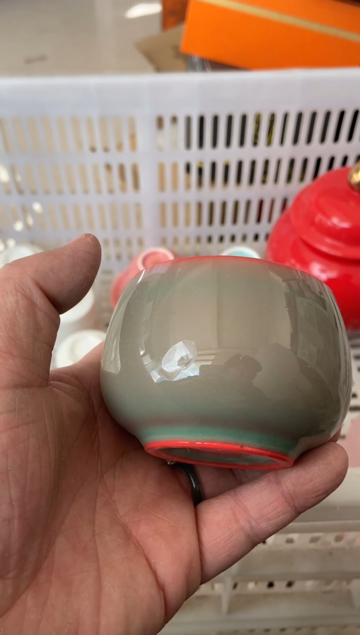 杯子瓷无运费险有瑕疵的摄影的产品有使用过的痕迹有点脏介意勿拍