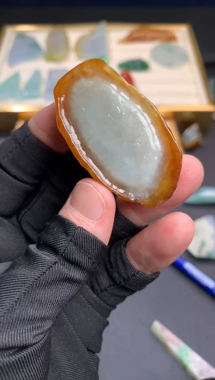 【闪购商品】定制翡翠未镶嵌        