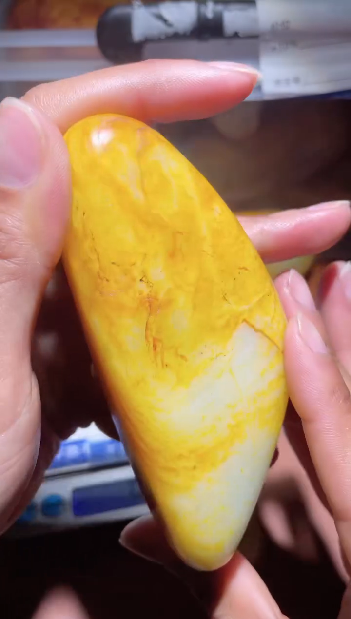 颈饰未镶嵌和田玉（糖玉）和田玉