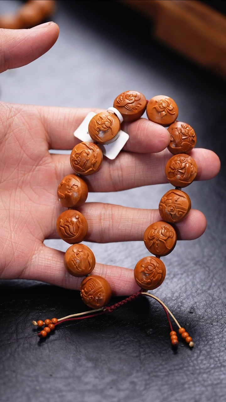 【闪购商品】橄榄核吊坠功利化