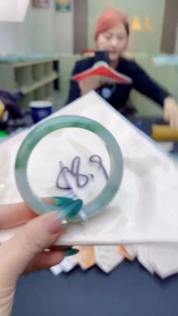 【闪购商品】翡翠手镯未镶嵌0934307393