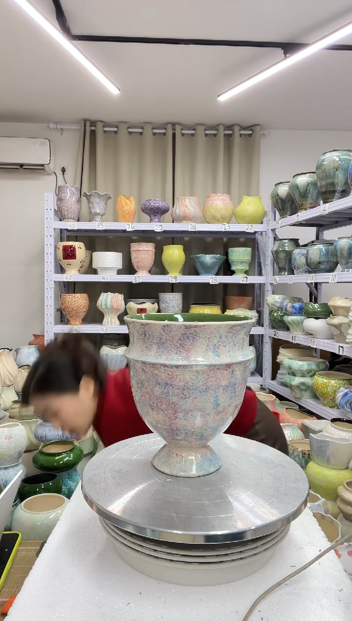 【1.3】花盆尺寸高：20 口：15