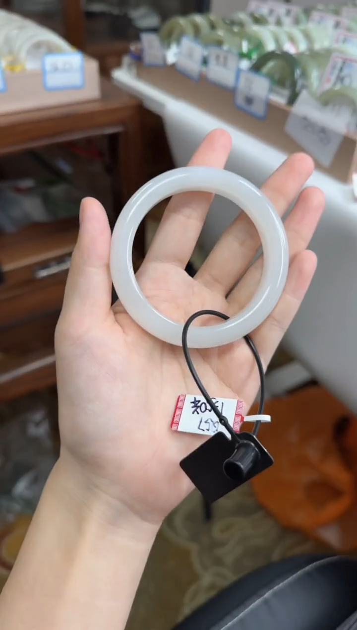 未镶嵌手镯和田玉57