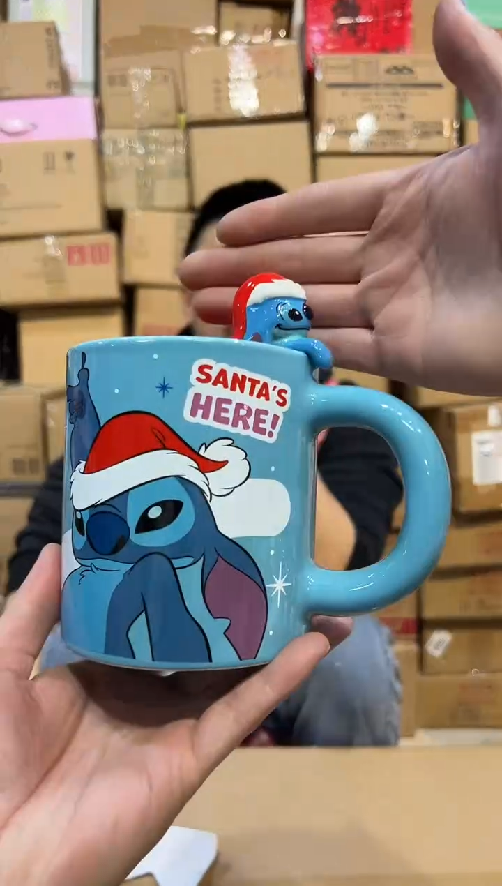 【闪购商品】杯原盒史迪仔圣诞礼物水杯