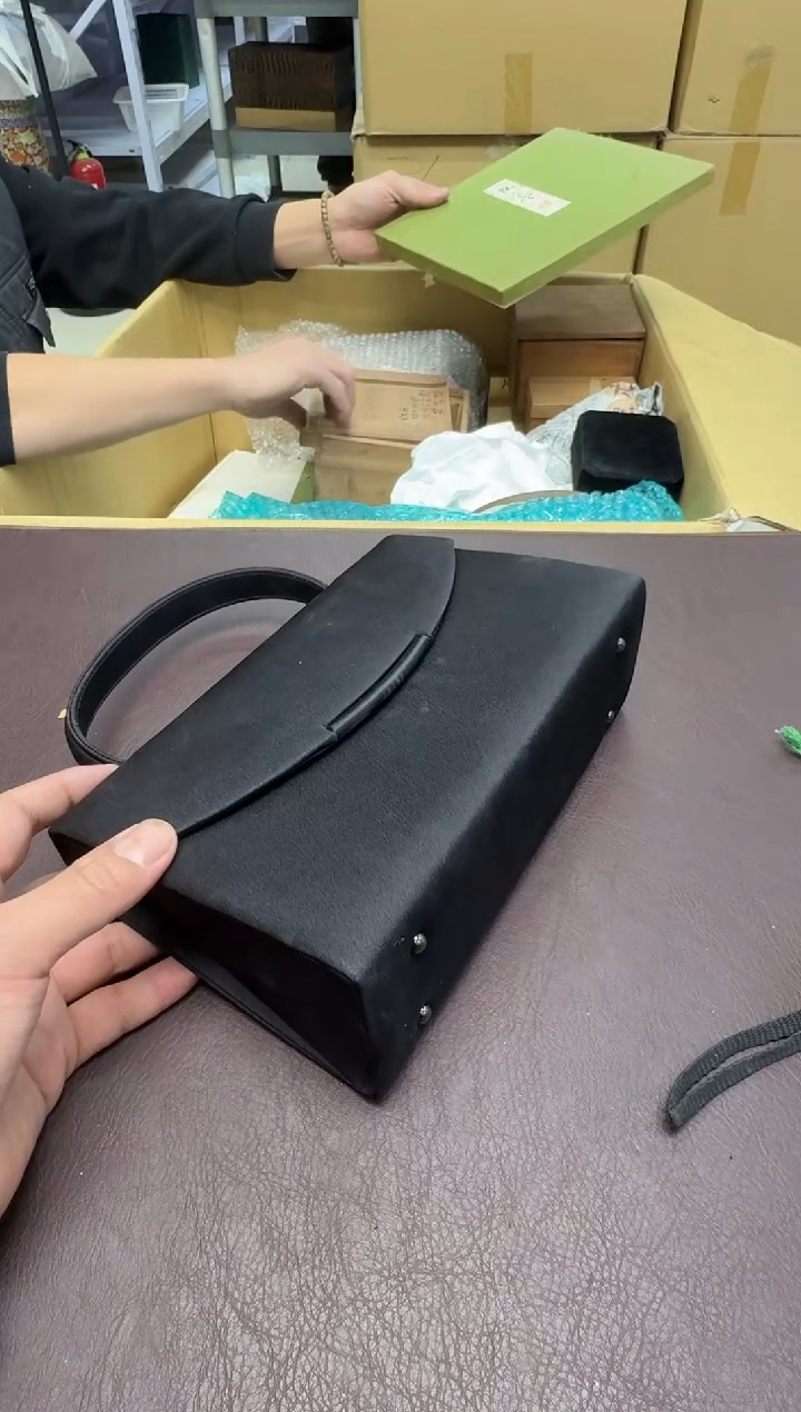 手工艺品钧瓷威**笑.319