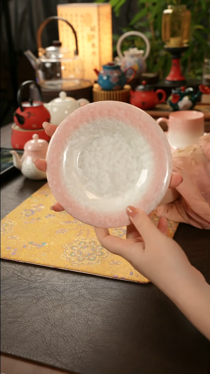 陶瓷茶具粉色结晶釉壶承