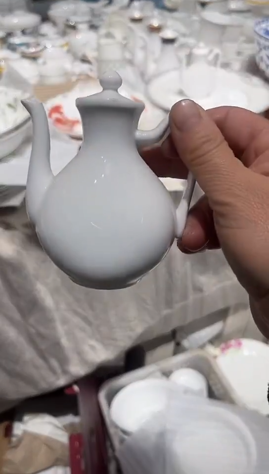 骨瓷酱醋壶1个隆达骨瓷