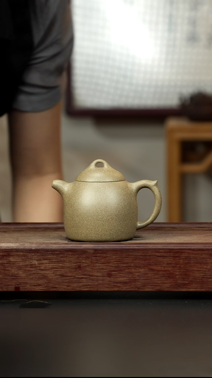 紫砂茶壶青段 秦权