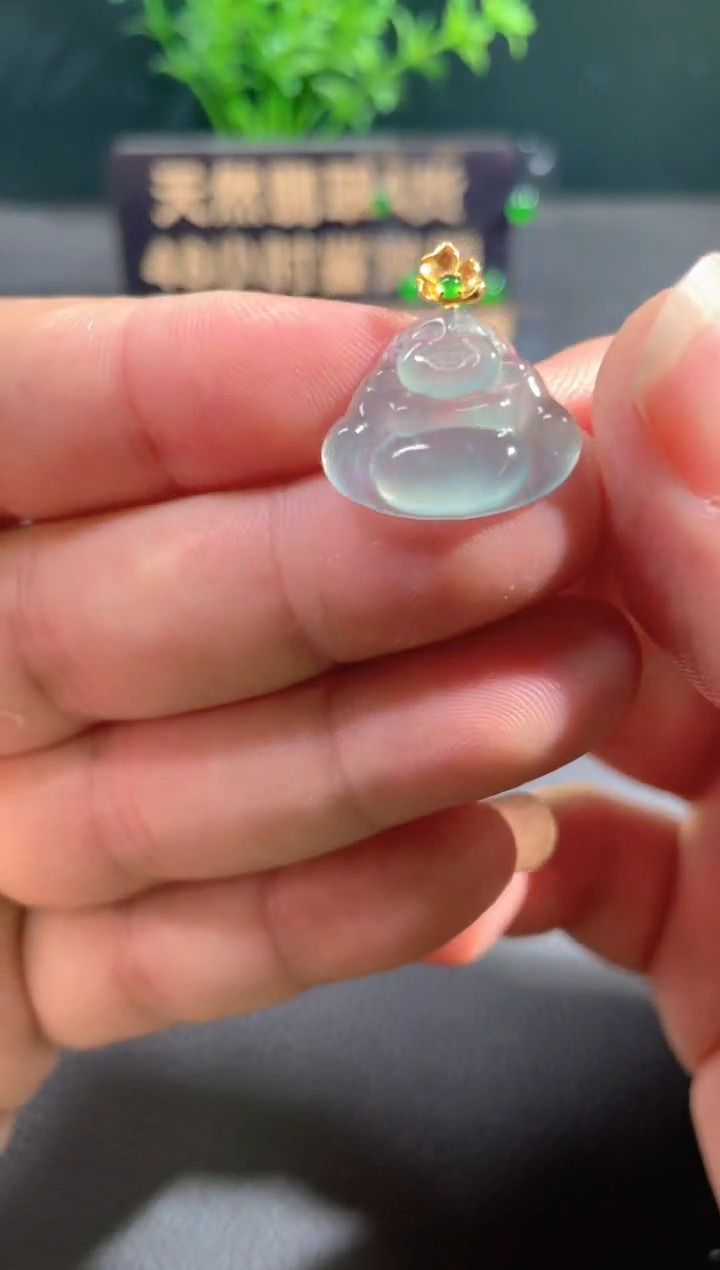 【闪购商品】翡翠颈饰18K金镶嵌翡翠