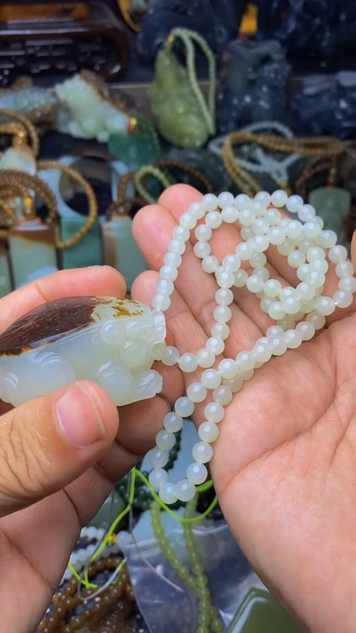 未镶嵌和田玉挂件Z****点1