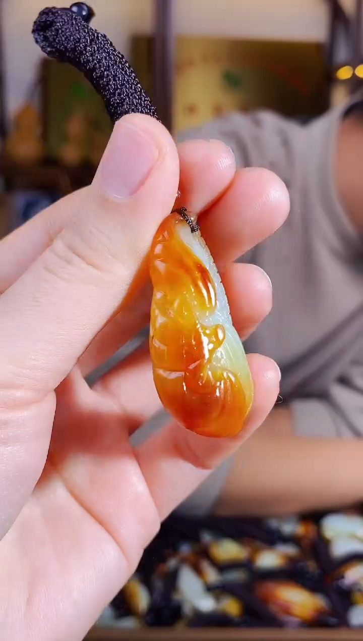 【闪购商品】和田玉颈饰未镶嵌1