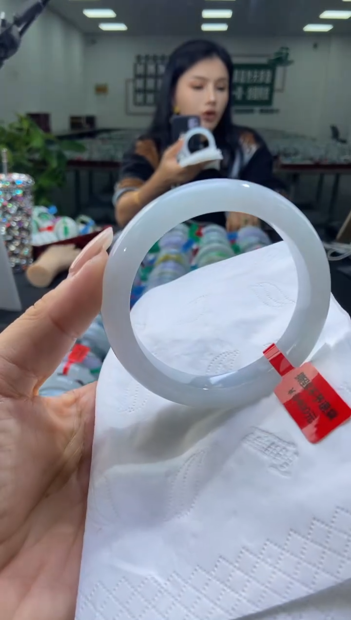 未镶嵌手镯翡翠00000808