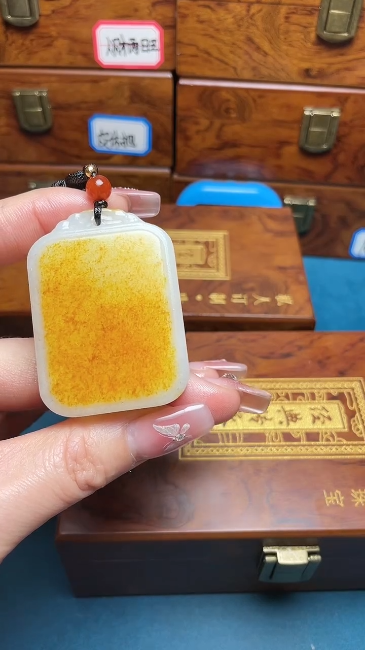 【闪购商品】和田玉挂件未镶嵌和田玉