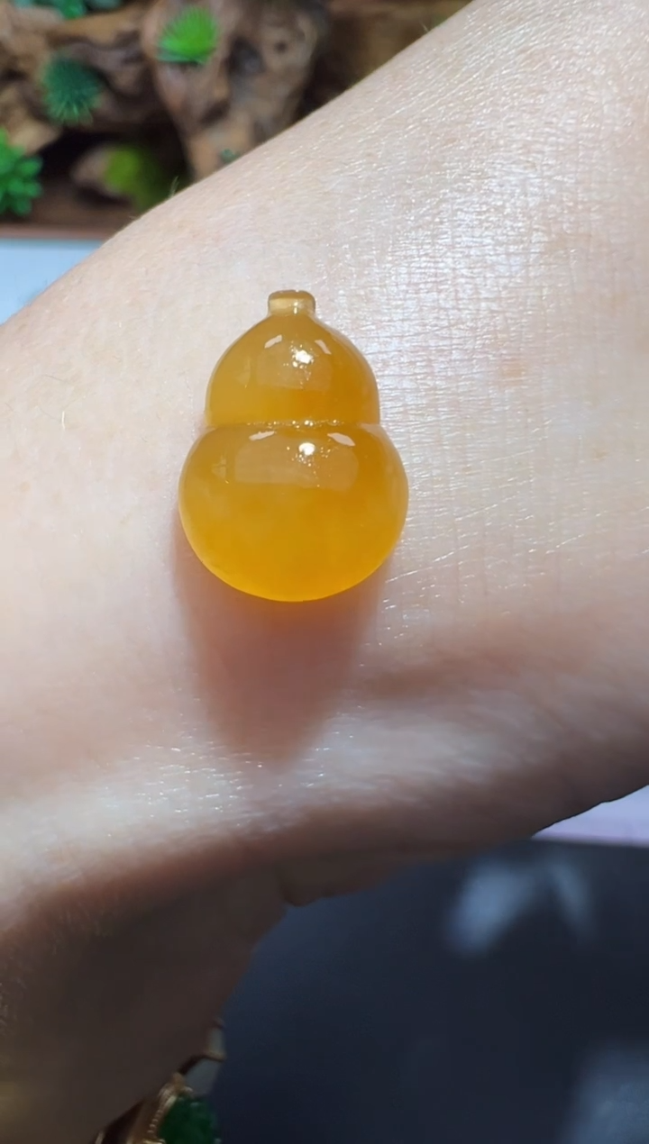 未镶嵌定制翡翠12.9*9.3*3.5葫芦