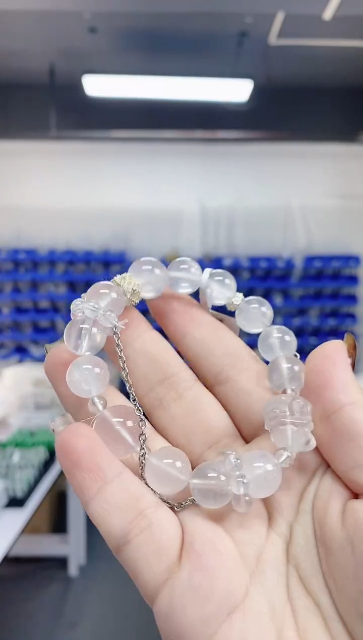 【闪购商品】水晶手串未镶嵌多样性发其一颜色微差