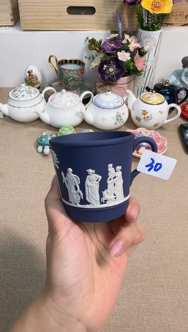 瓷片泡泡家的瓷器真好看