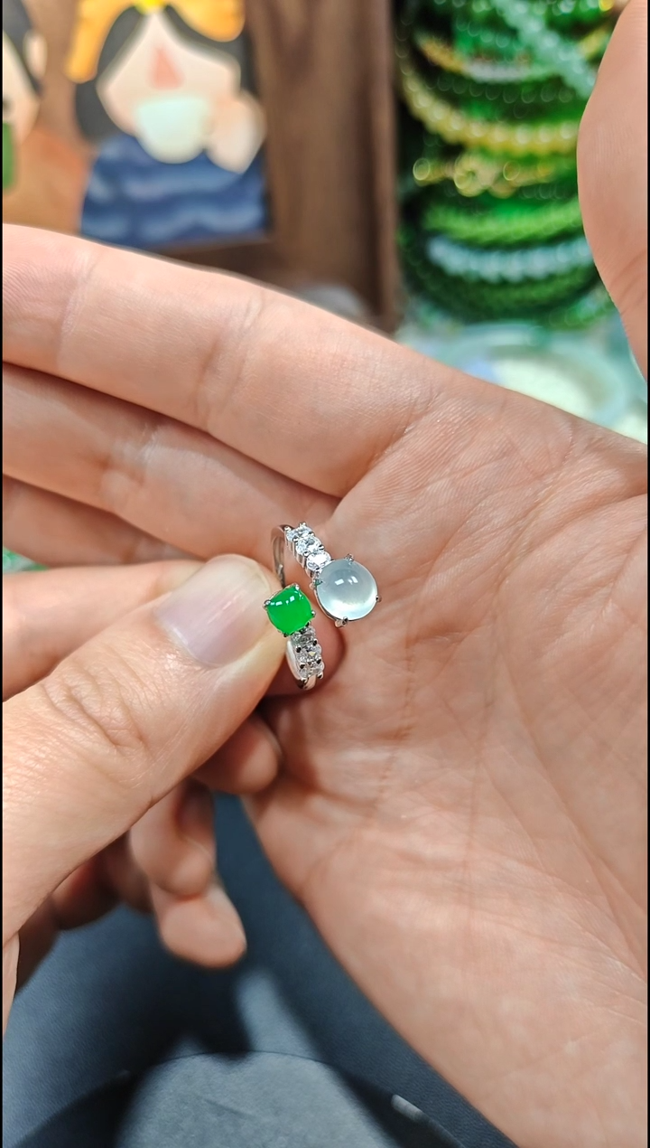 银S925镶嵌戒指翡翠翡翠戒指S925银镶嵌