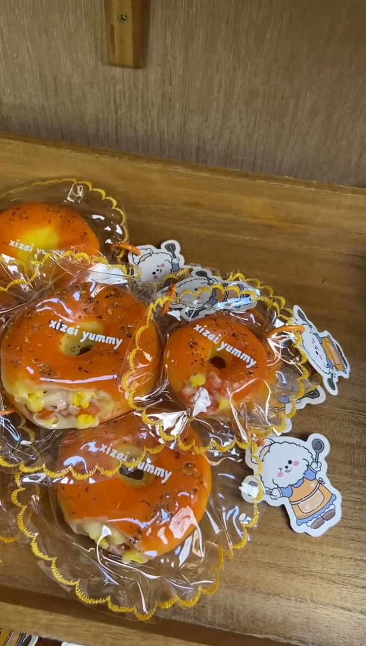 硅胶咬一口脆肠贝果大＋小 缝边软袋子