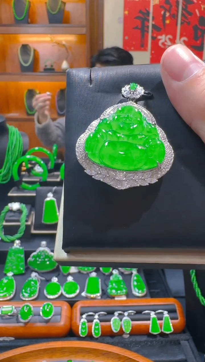 【闪购商品】翡翠颈饰银S925镶嵌天然A货翡翠