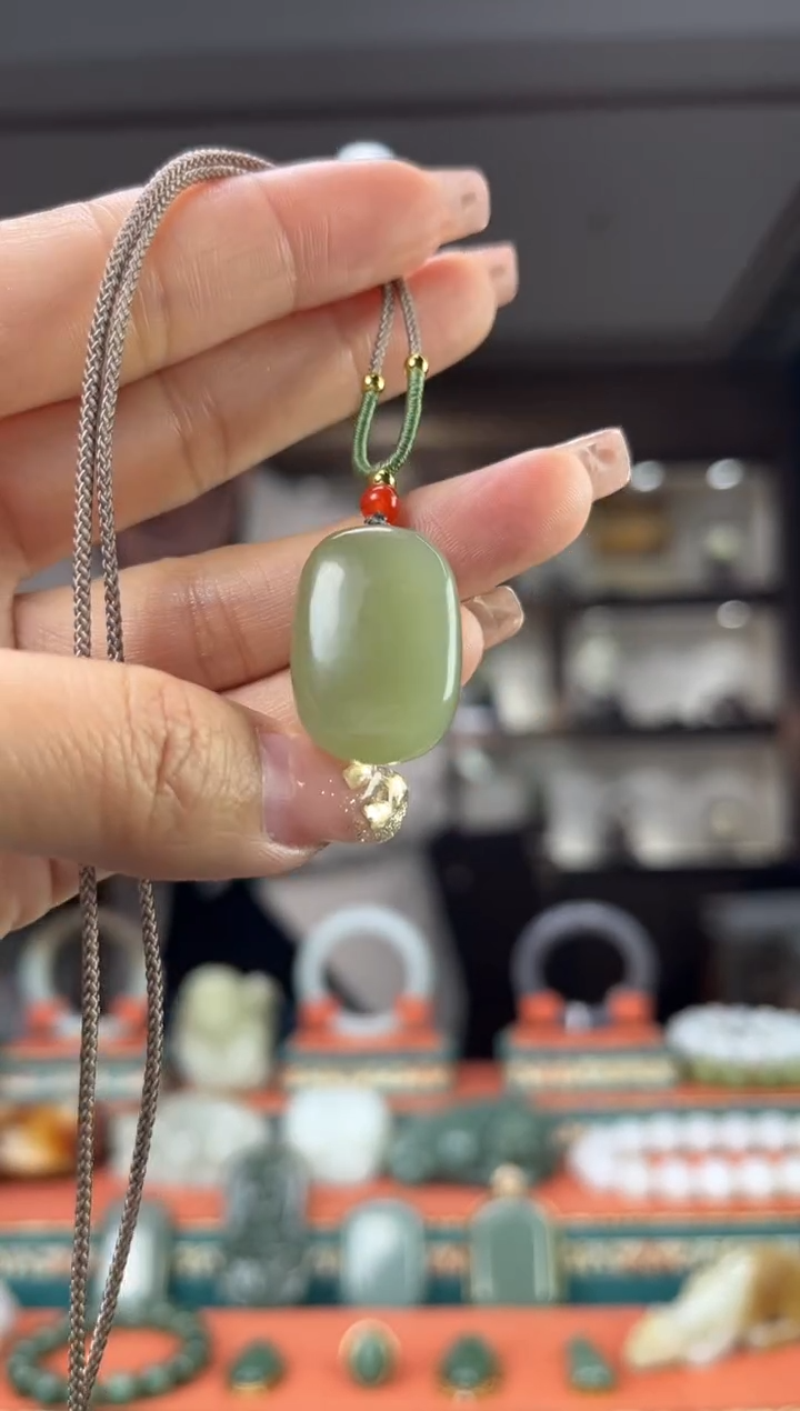 【闪购商品】和田玉颈饰未镶嵌佩佩