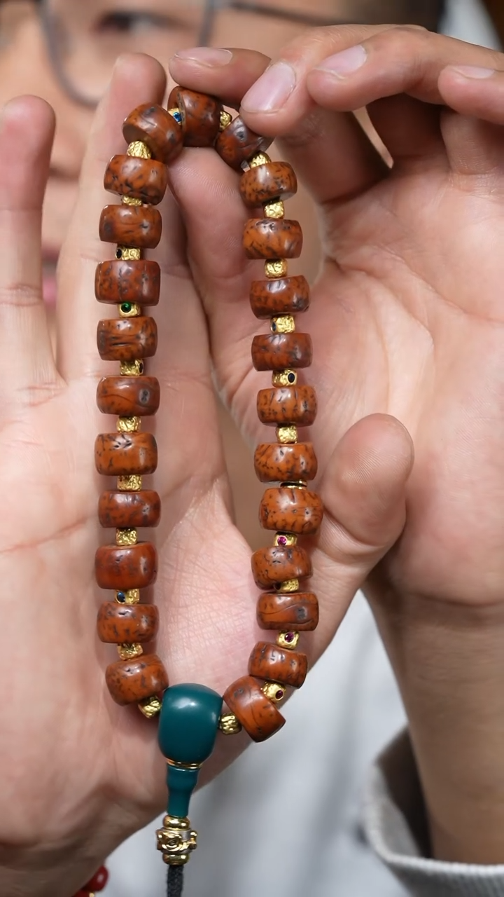 【闪购商品】老凤眼（多样性发货，发其一）