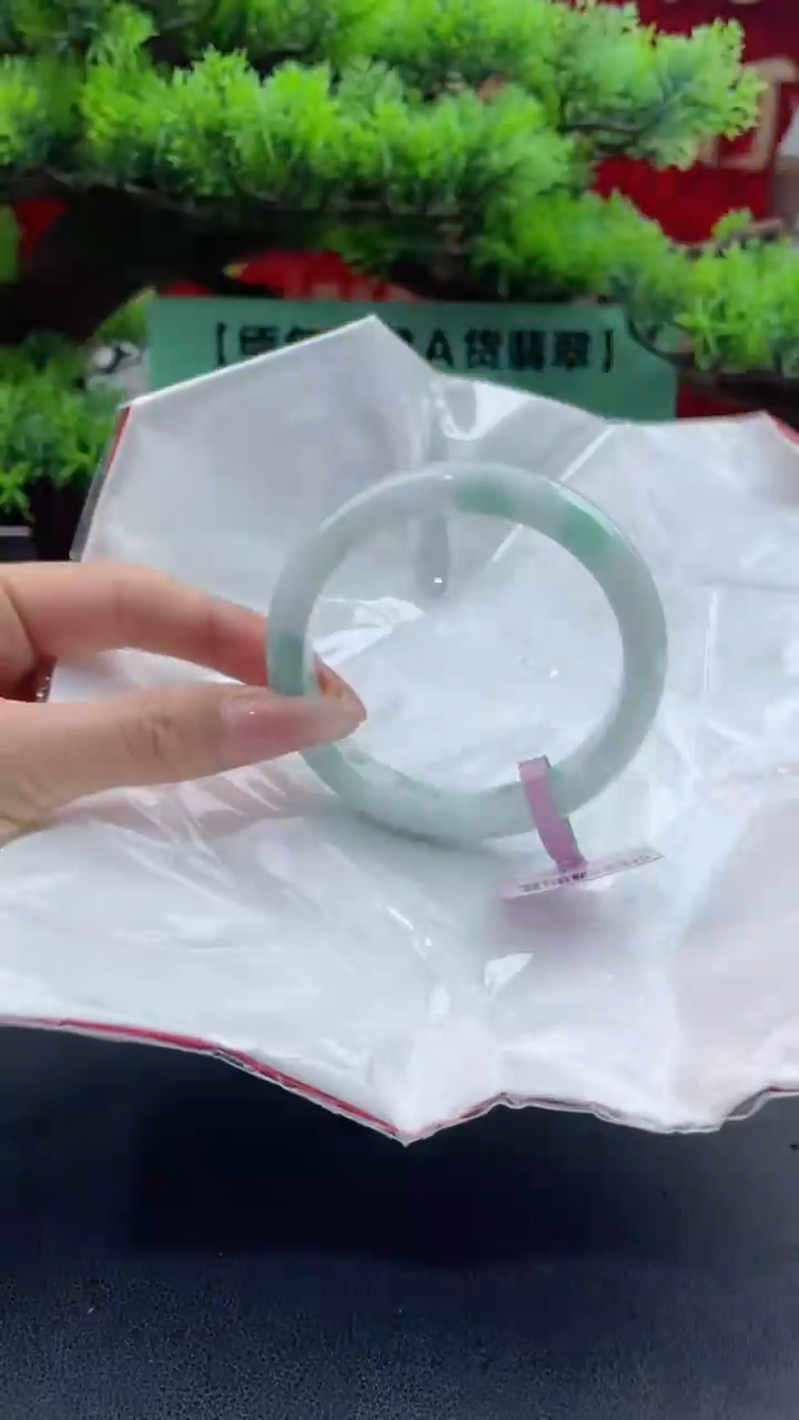 【闪购商品】翡翠手镯未镶嵌翡翠手镯2