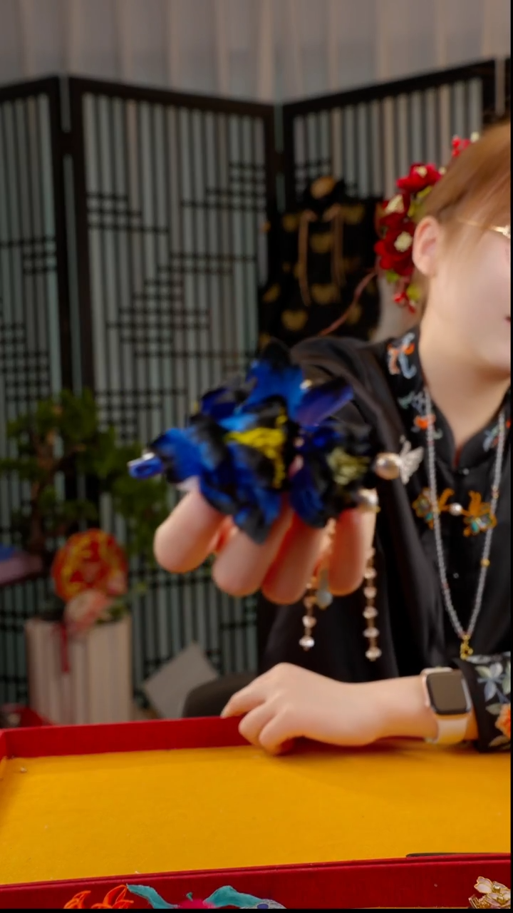 刺绣非遗苏绒花手工饰品