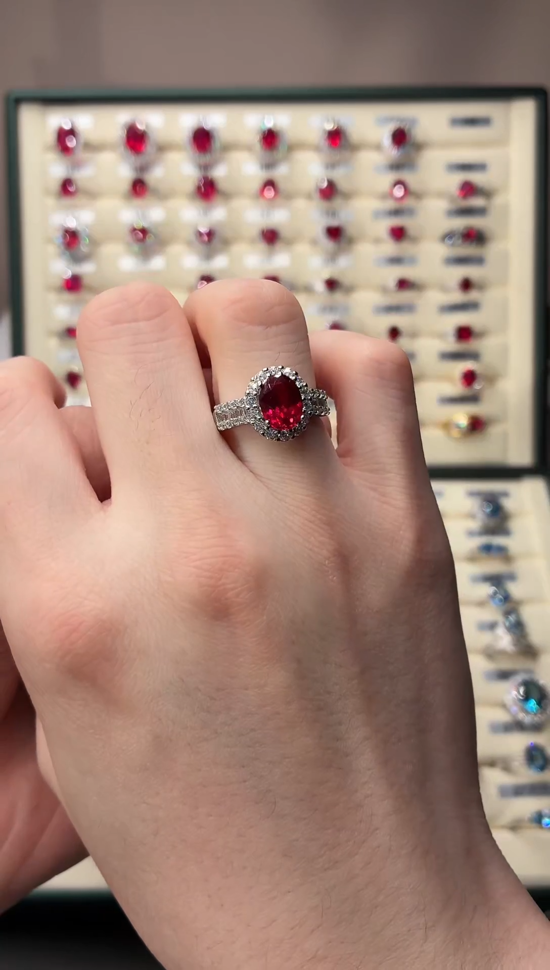 5红宝石（处理）无品牌 925银 轻奢女神款抹谷矿区红色系列