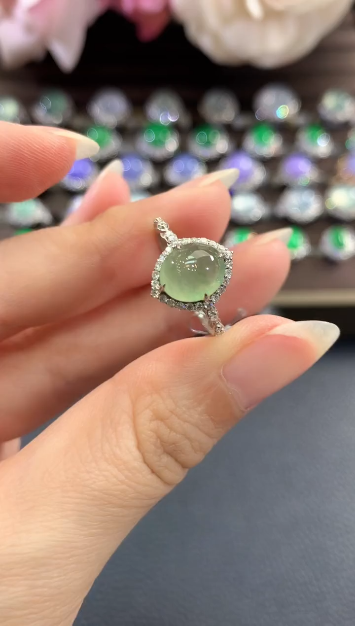 18K金镶嵌戒指翡翠b44 